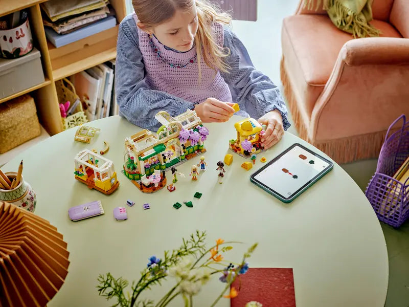LEGO FRIENDS Plant Café & Flower Shop (42671)
