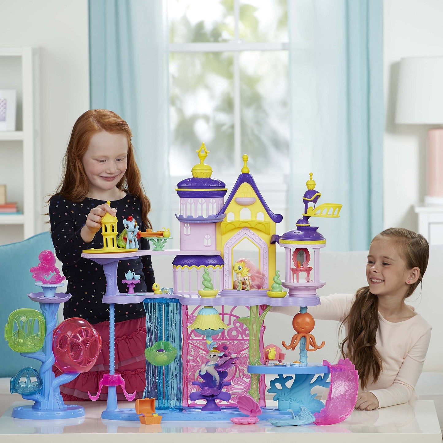 Canterlot and Seaquestria by Hasbro