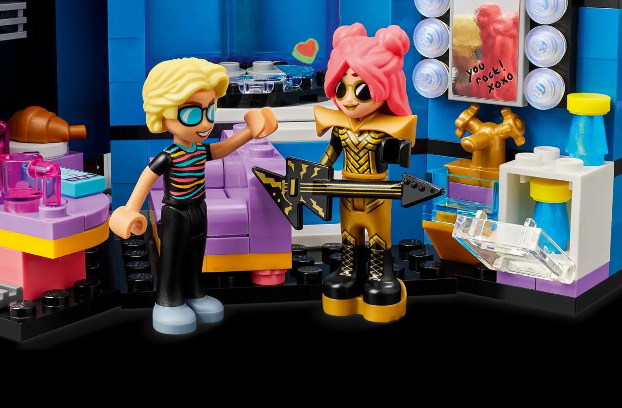 Heartlake City Music Talent Show (42616)