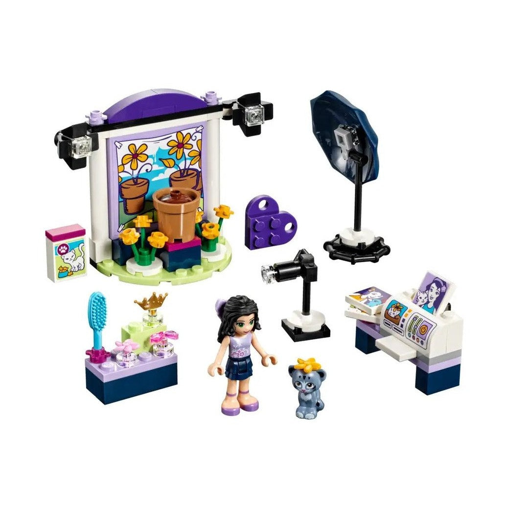 LEGO Friends Emma's Photo Studio (41305) by LEGO