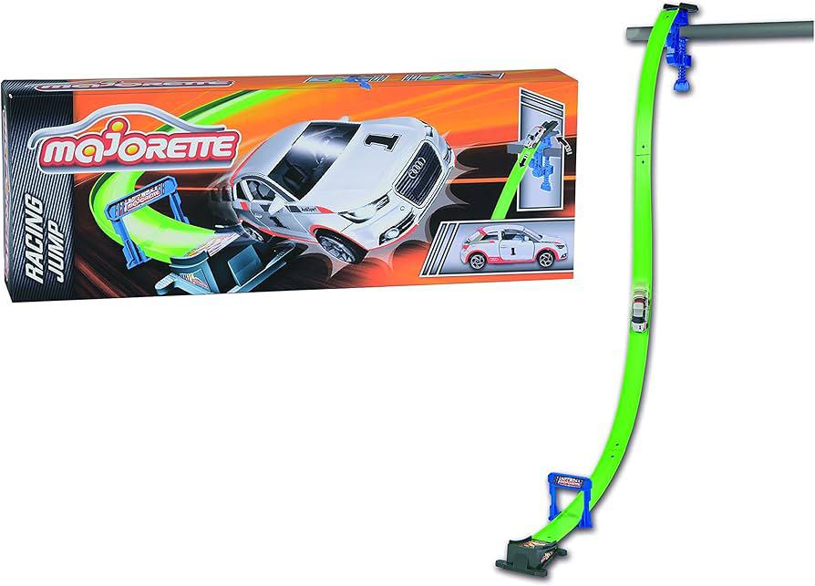 MAJORETTE RACING JUMP WITH CAR