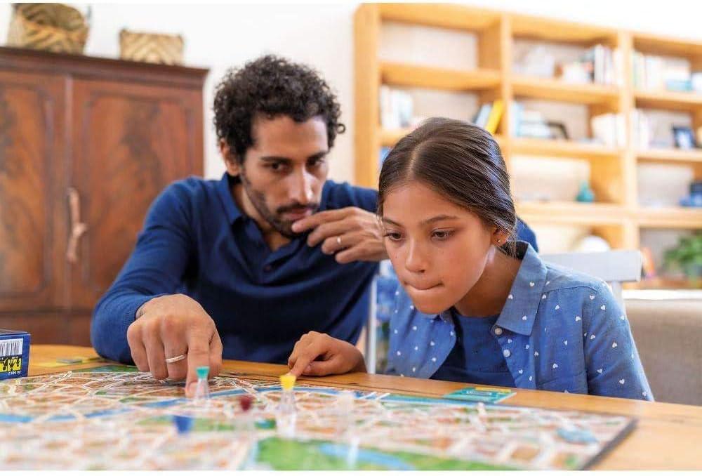 SCOTLAND YARD JUNIOR