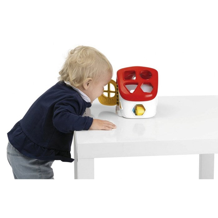 CHICCO Shape Sorter House