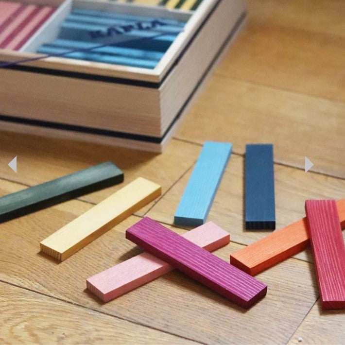 100 planks in 10 different colours asst by Kapla