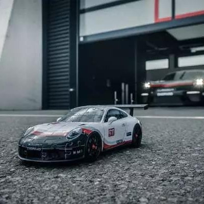 3D Puzzle Porsche 911 GT3 CUP by Ravensburger