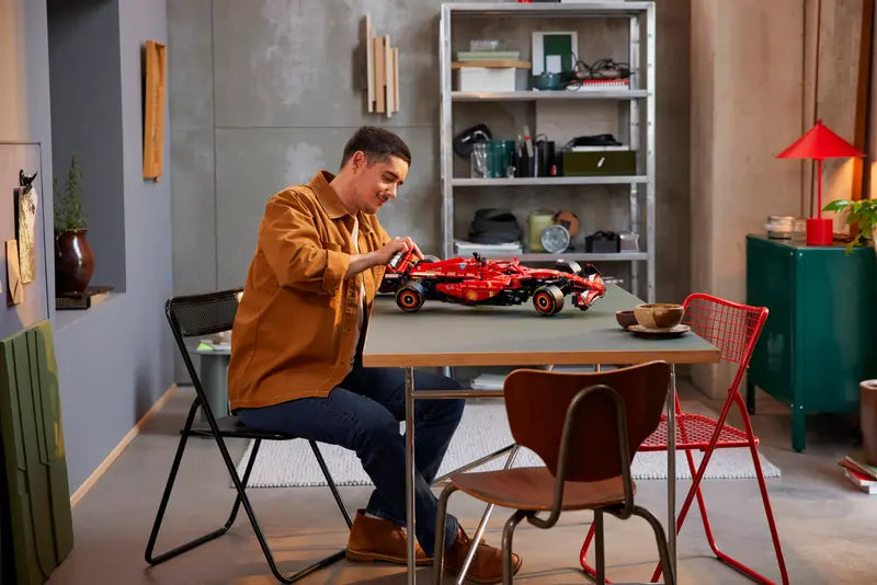 LEGO Ferrari SF-24 F1 (42207)