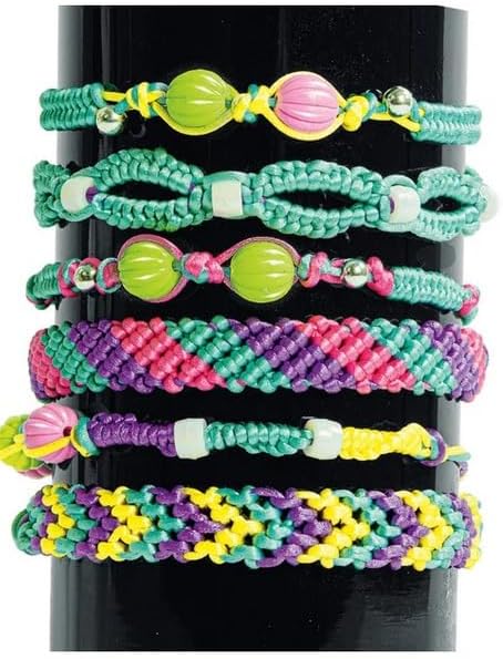 Clementoni Crazy Chic Friendship Bracelets Mania by Clementoni