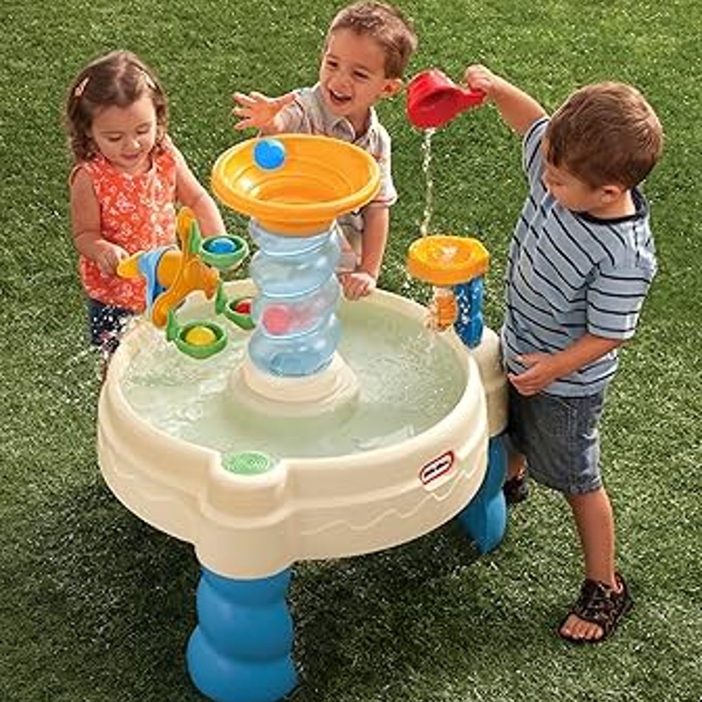 Little Tikes Spiralin Seas Waterpark Round Water Table by Little Tikes