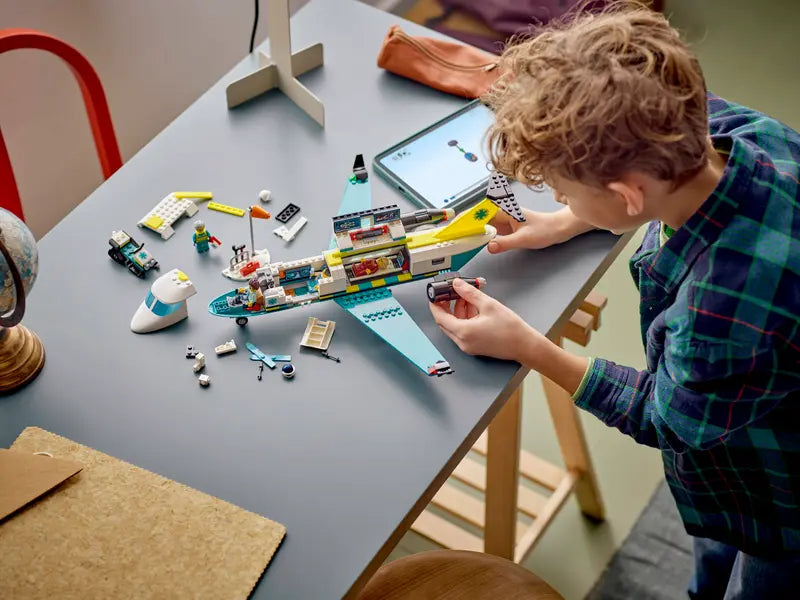 LEGO EMERGENCY AIR AMBULANCE AIRPLANE (60465)
