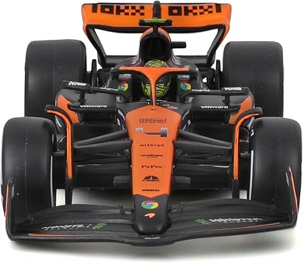 BURAGO 1/24  MCL38 LANDO NORRIS #4