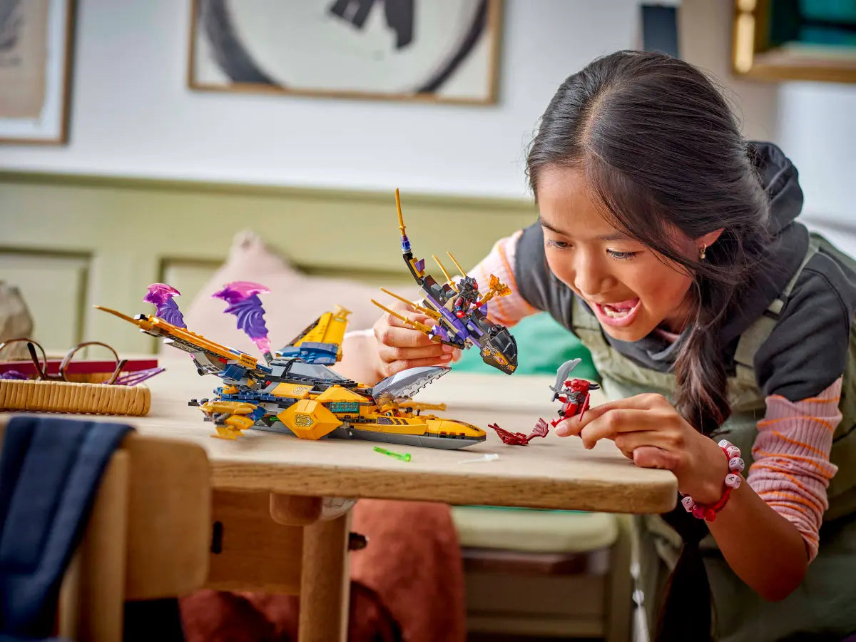 Ras and Arin's Super Storm Jet (71833)