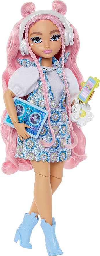 Barbie Dream Besties Doll "MARGARITA"