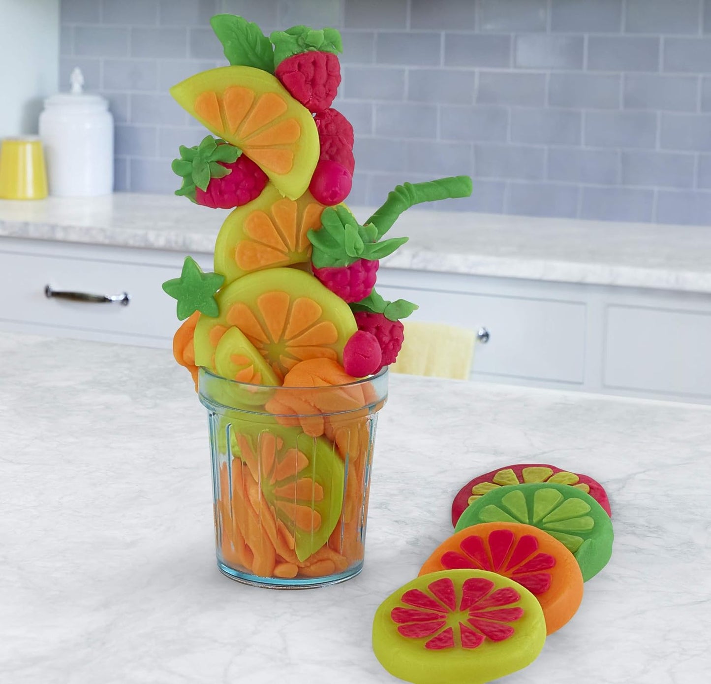 Play-Doh Kitchen Creations Juice Squeezin