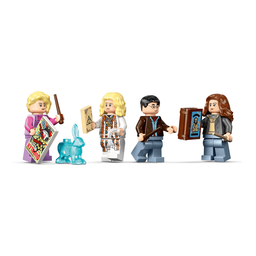 LEGO Luna Lovegood's House (76467) by LEGO