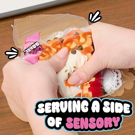 Just Play Ooey Gooey Le Goo Bakery Squooshberry Pie by Just Play