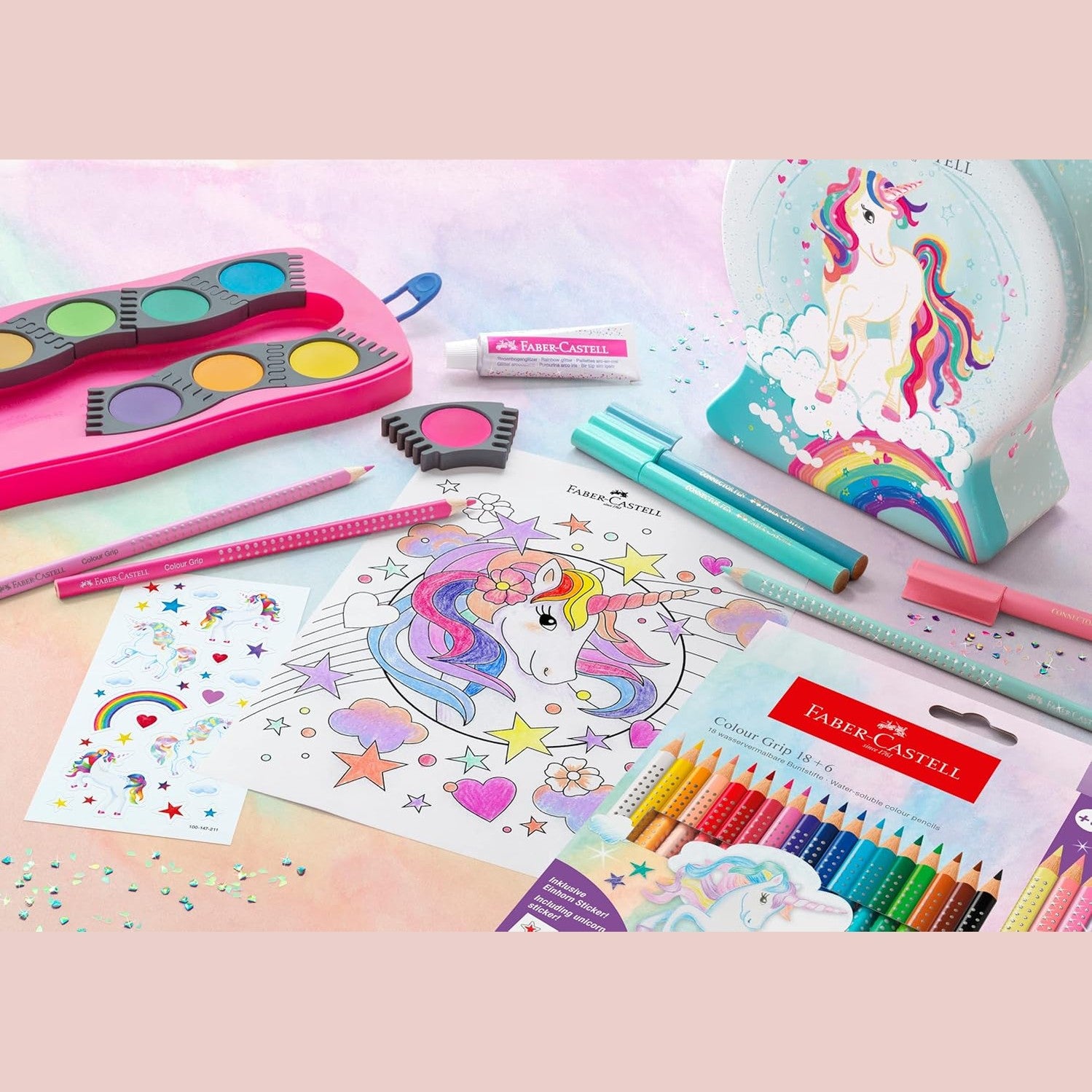 Faber-Castell Connector Unicorn Snow Globe Tin 33 Felt Tip Pens by Faber-Castell