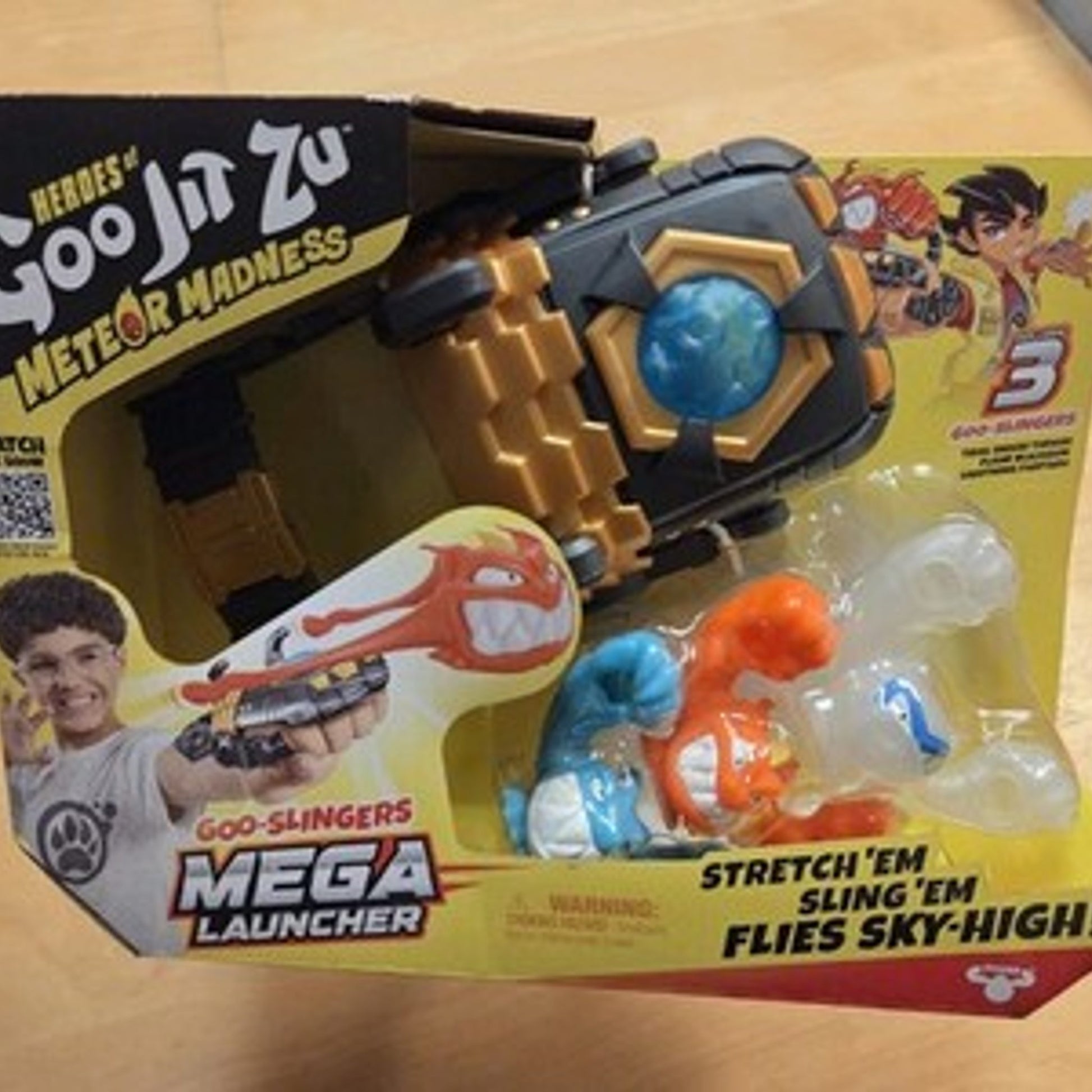 Heroes Of Goo Jit Zu Meteor Madness Mega Launcher, 3 Goo-Slingers by Heroes Of Goo Jit Zu