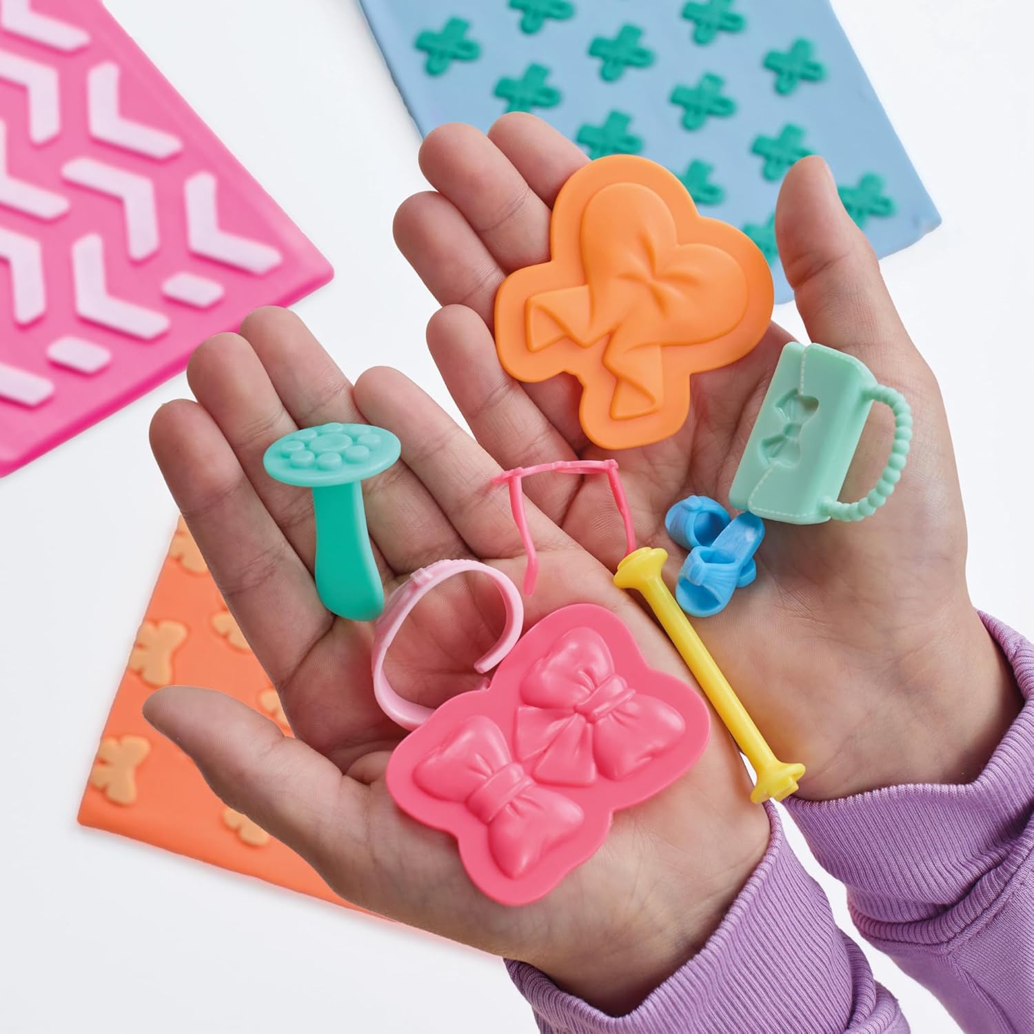 BARBIE PEARLS & BOWS by Mattel