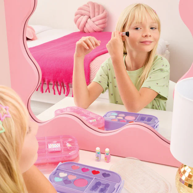BEAUTY 2 GO COSMETIC SET by Make It Real !