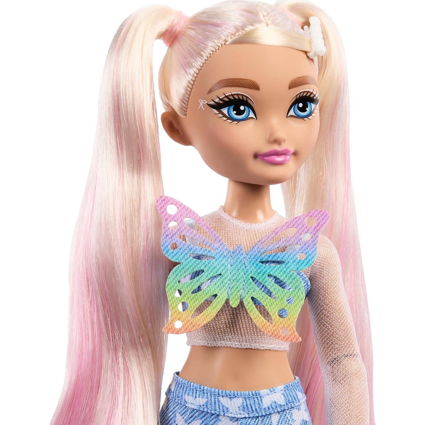 Barbie Dream Besties "Malibu” Posable Roller Skating Fashion Doll by Mattel