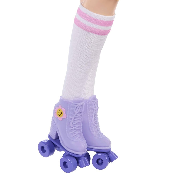 Barbie Dream Besties Renee Posable Roller Skating Fashion Doll by Mattel