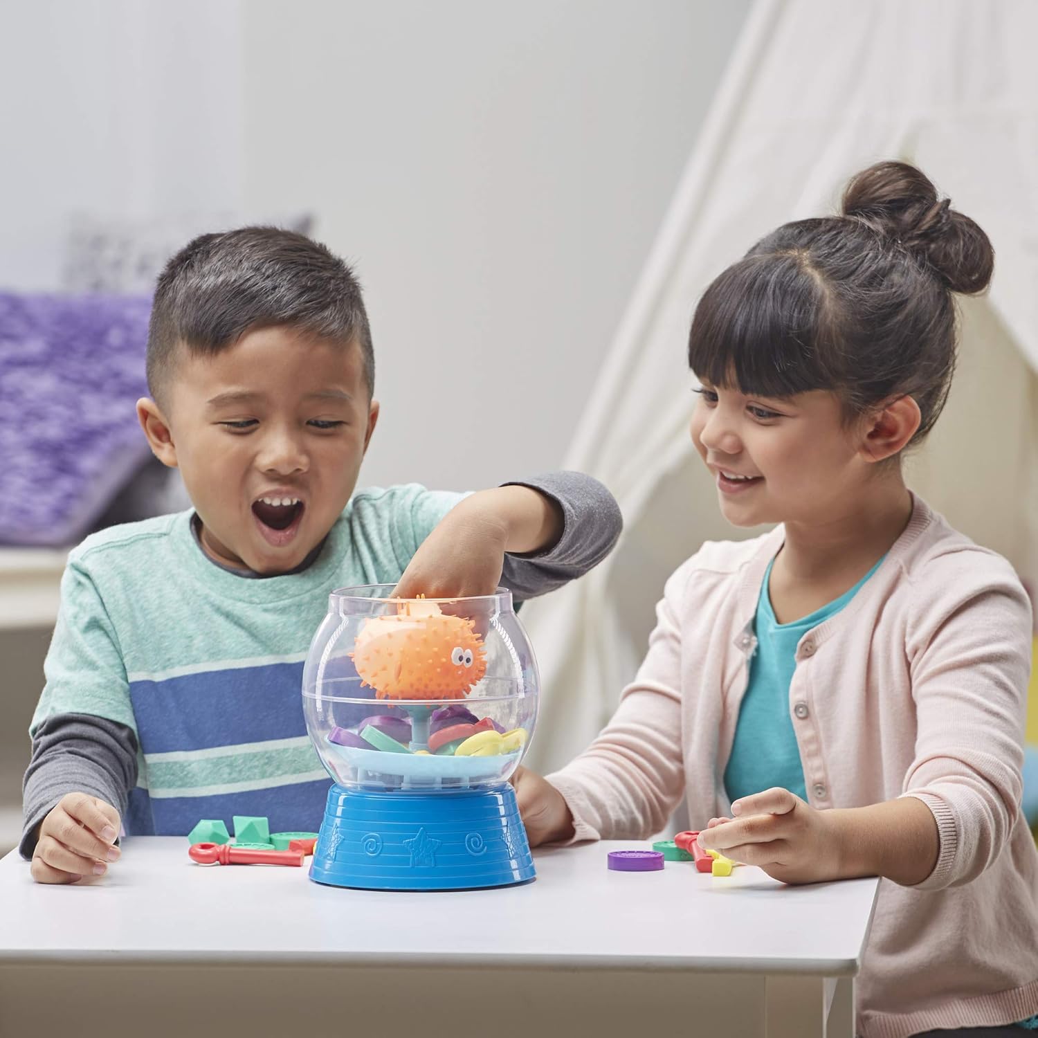 Blowfish Blowup by Hasbro