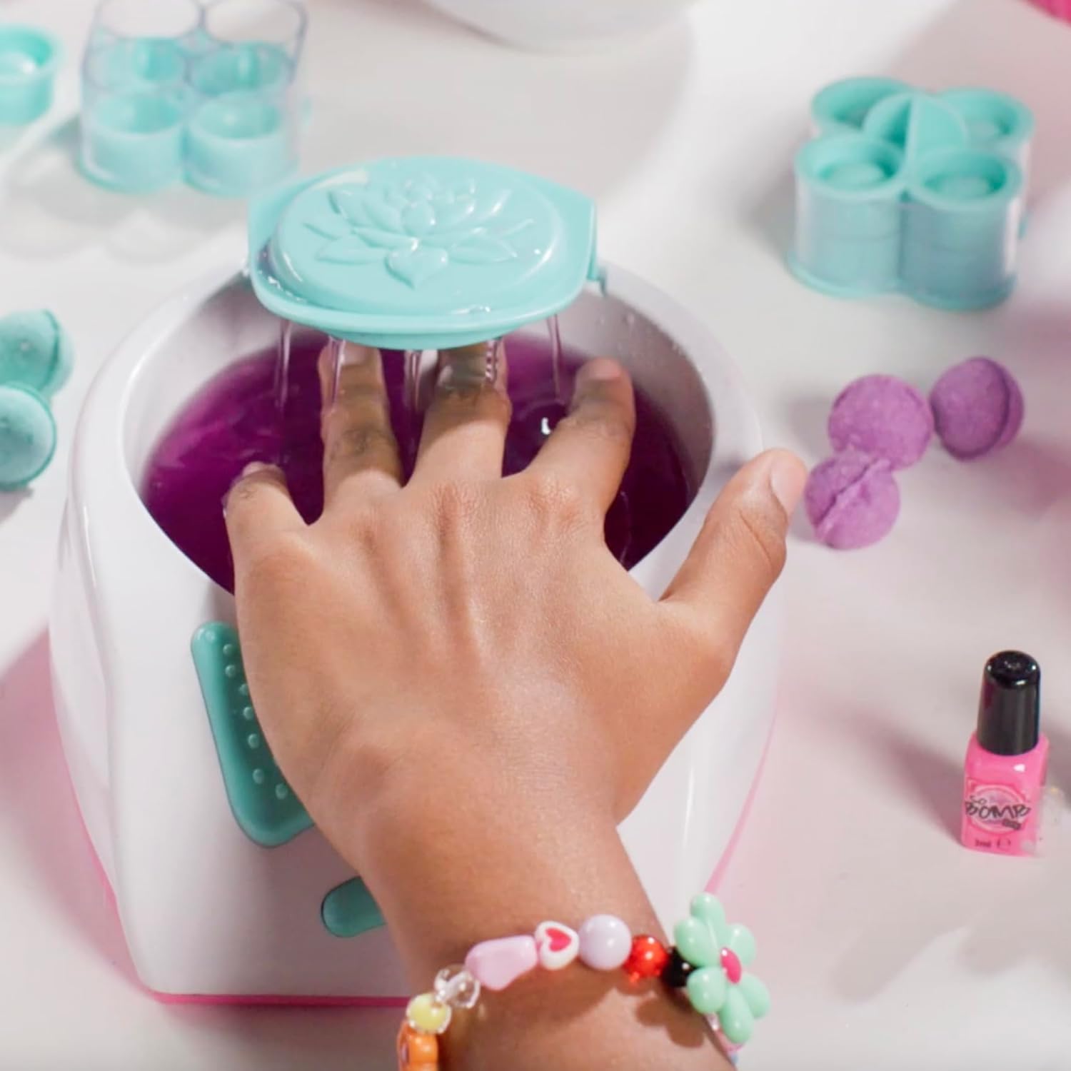 CANAL TOYS 3 IN 1 HAND SPA SALON by Canal Toys