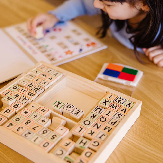 DELUXE STAMP SET by Melissa & Doug