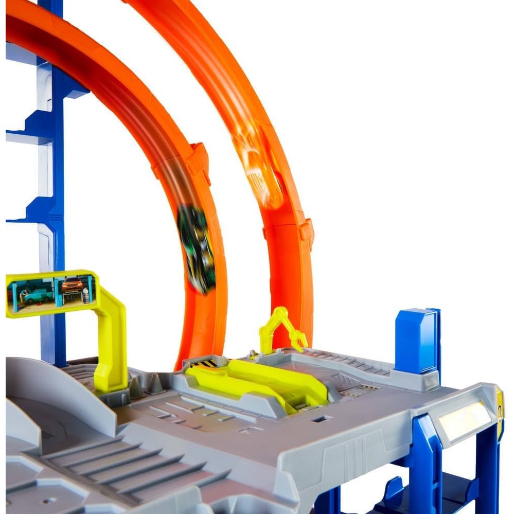 HOTWHEELS MEGA LOOP GARAGE by Mattel