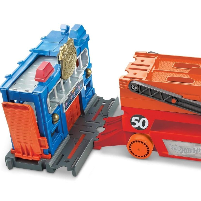 Hot Wheels Action Mega hauler / transporter by Mattel