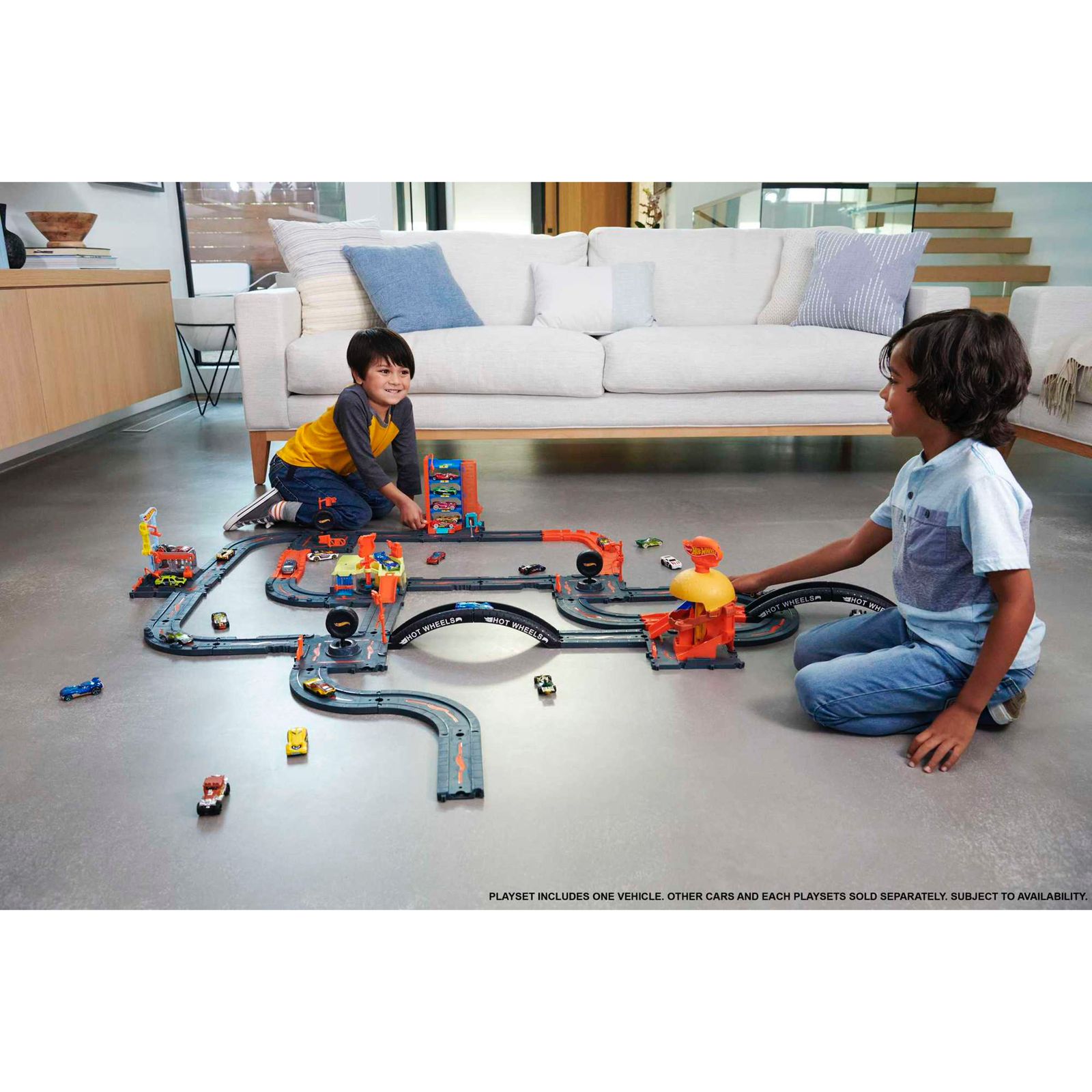 Hot Wheels City Downtown Repair Station by Mattel