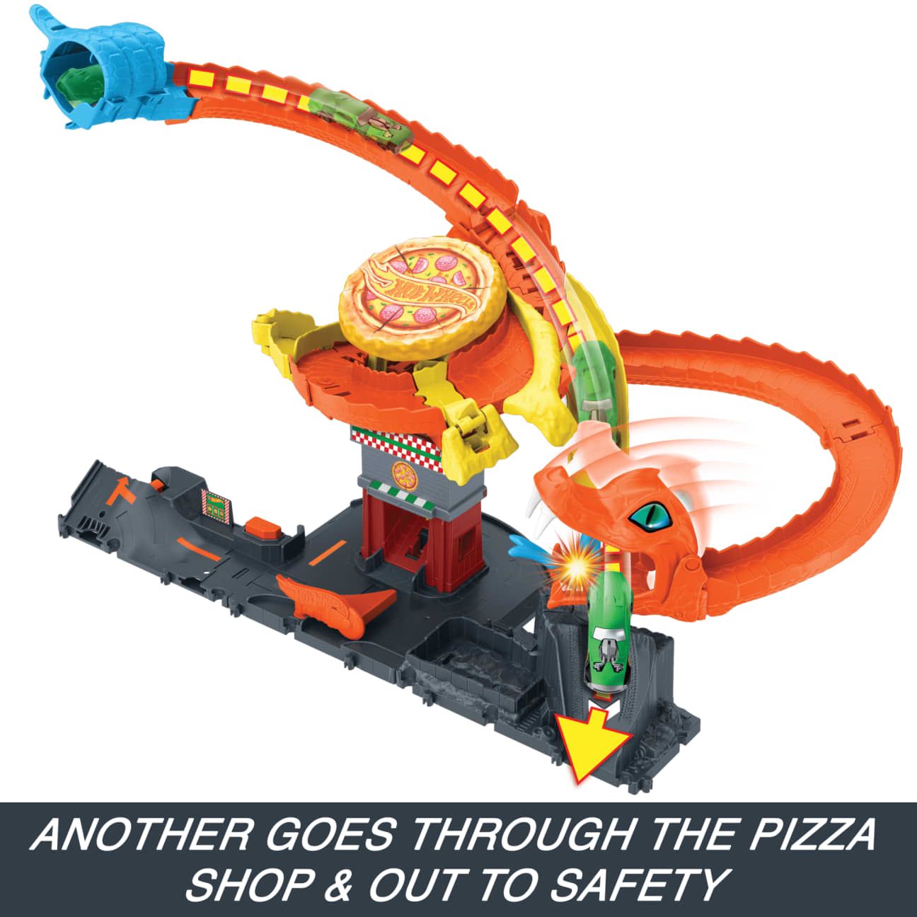 Hot Wheels City Pizza Slam Cobra Attack Playset by Mattel