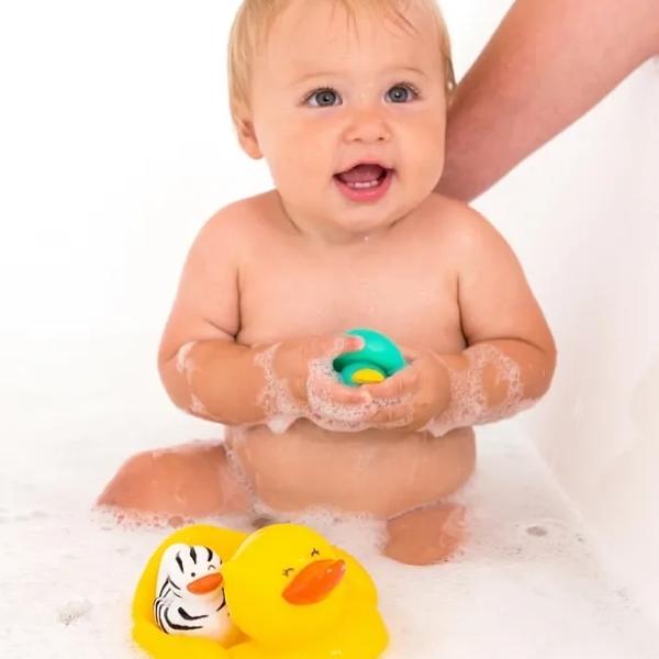 Infantino Bath Duck Family by Blue Box Kids