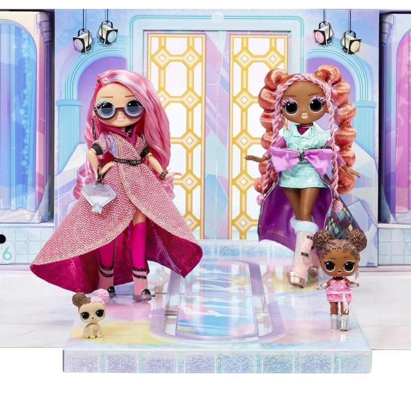 L.O.L. Surprise! Fashion Show Mega Runway by MGA Entertainment