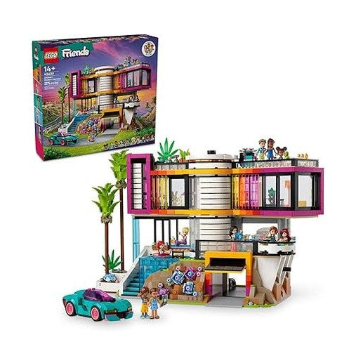 LEGO Andrea's Modern Mansion (42639) by LEGO