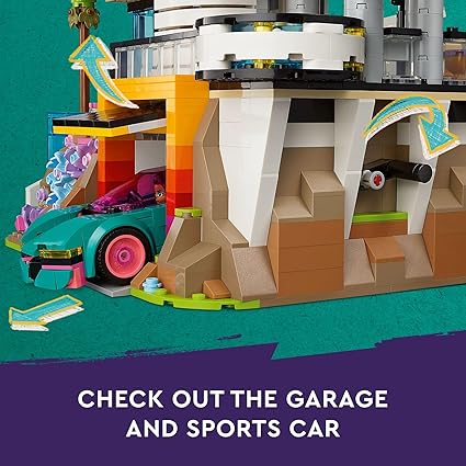 LEGO Andrea's Modern Mansion 42639