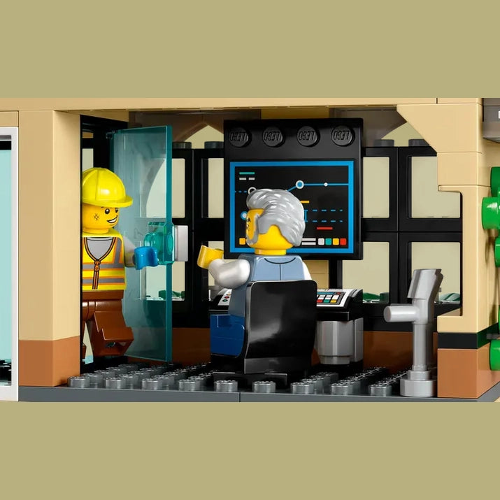 LEGO Central Train Station (60469) by LEGO