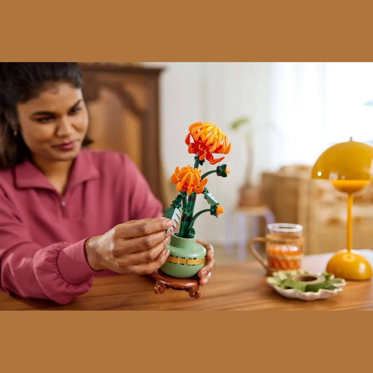 LEGO Chrysanthemum (10368) by LEGO