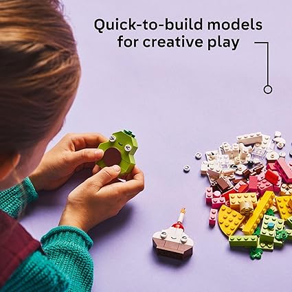 LEGO Classic Creative Food Friends (11039) by LEGO