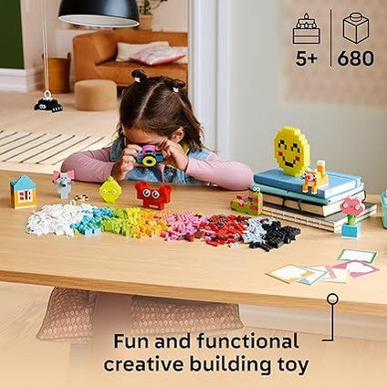 LEGO Classic Creative Happy Box (11042) by LEGO