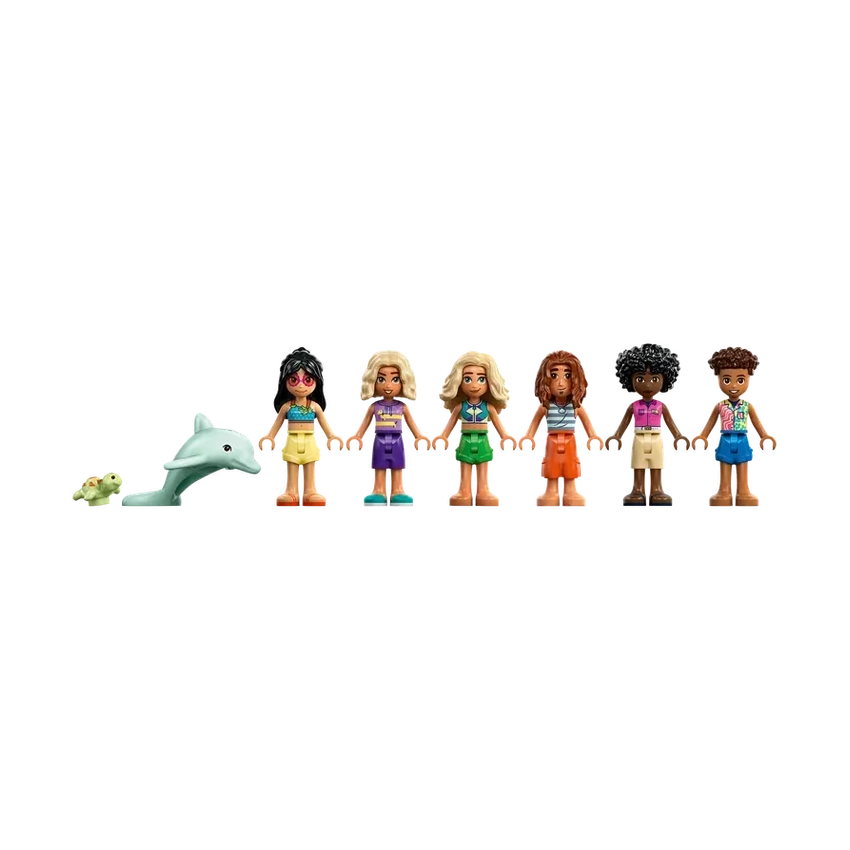 LEGO FRIENDS FAMILY VACATION BEACH RESORT (42673) by LEGO