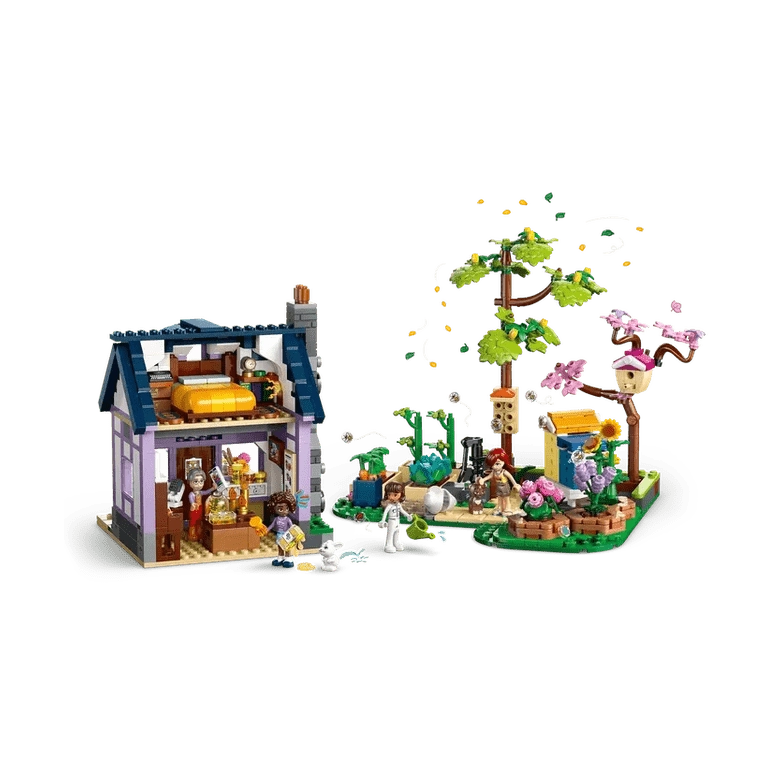 LEGO Friends Beekeepers’ House and Flower Garden (42669) by LEGO