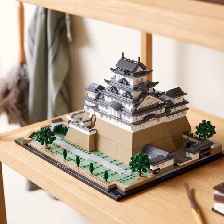 LEGO Himeji Castle (21060) by LEGO