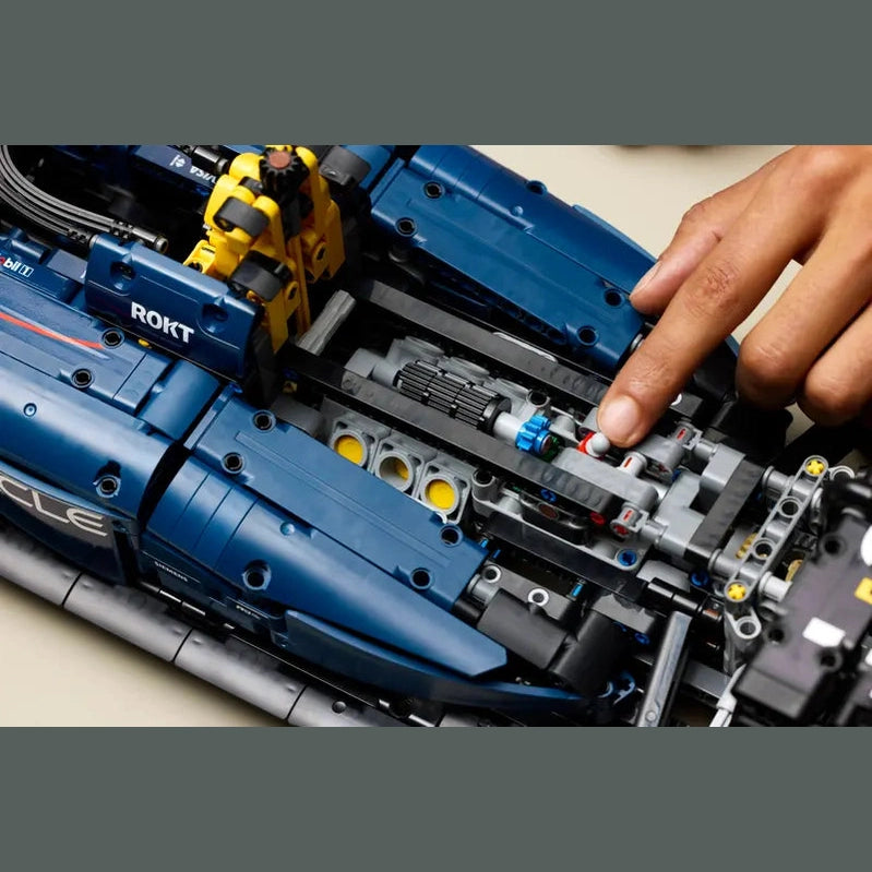 LEGO Oracle Red Bull Racing RB20 F1 (42206) by LEGO