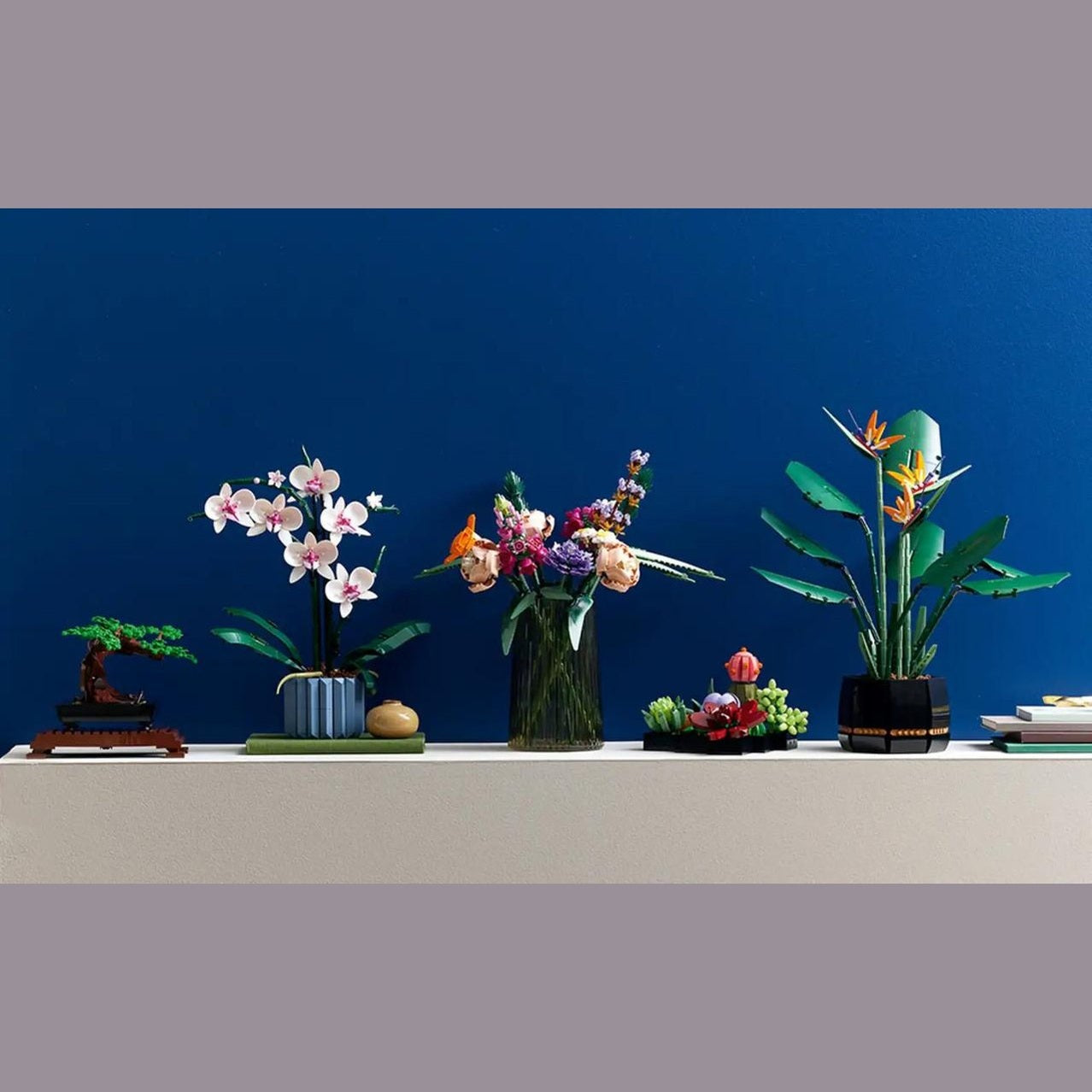 LEGO Orchid (10311) by LEGO