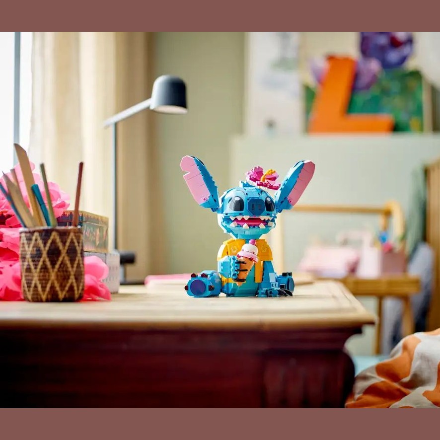 LEGO Stitch (43249) by LEGO
