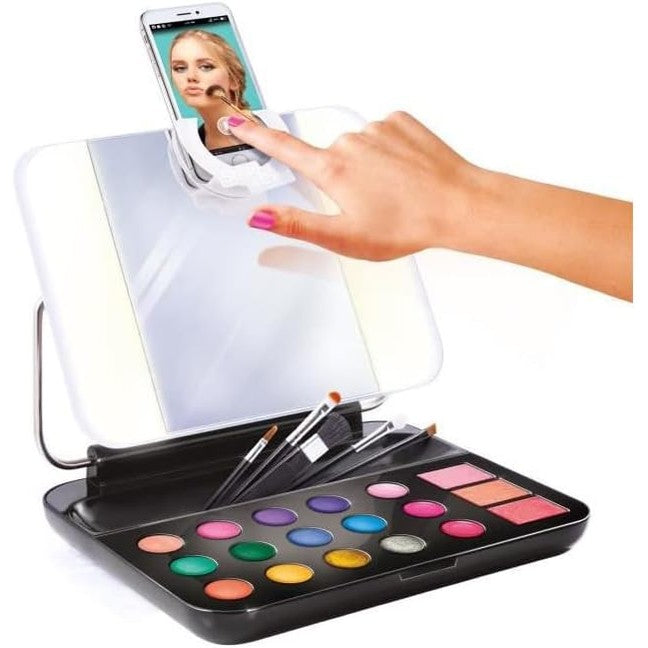 LIGHT-UP MAKE-UP CASE by Canal Toys