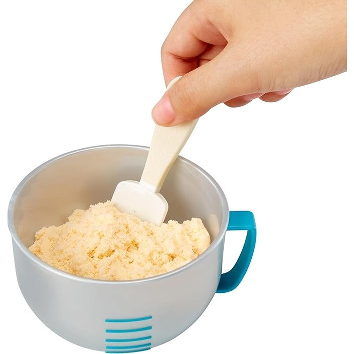 Little Tikes Creative Chefs Baker's Kit - With Special Sand Make-It! by MGA Entertainment