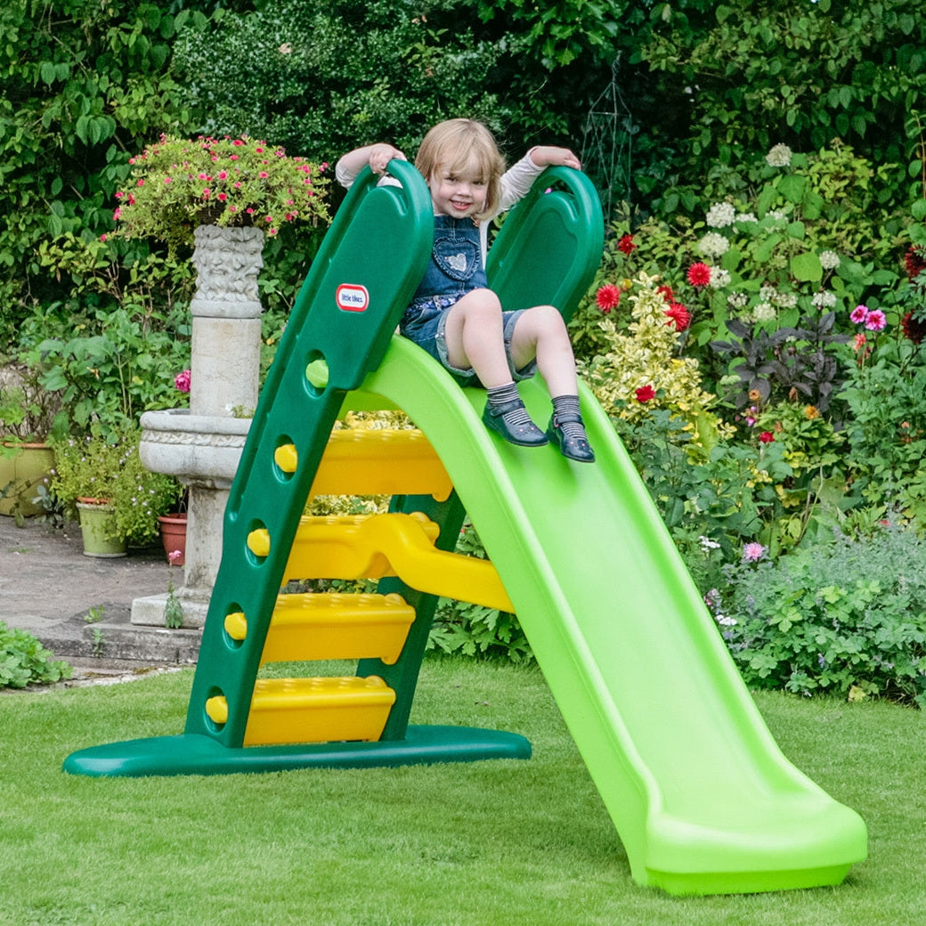Little tikes Easy Store Giant Slide by MGA Entertainment