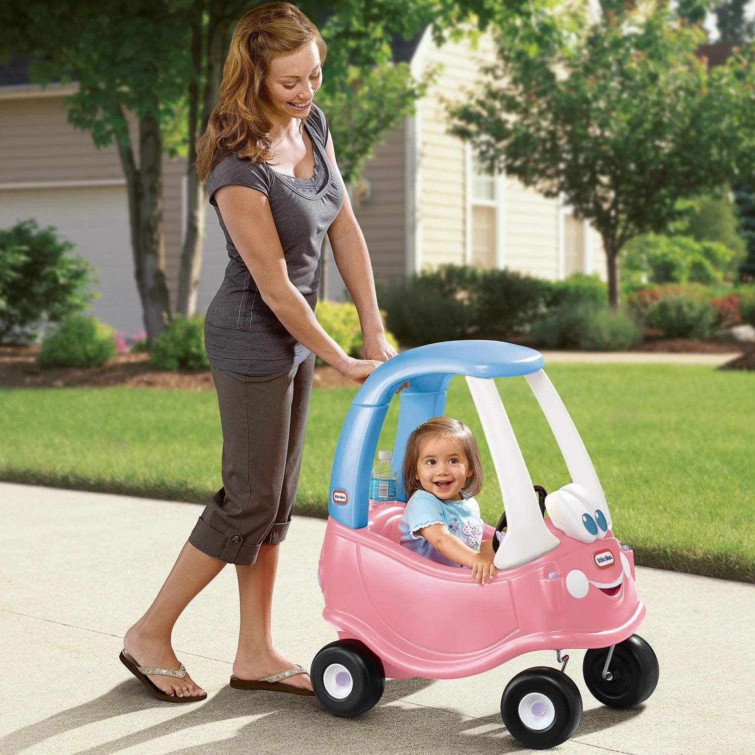 Little tikes Princess Cozy Coupe by MGA Entertainment